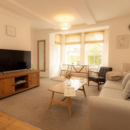 Crescent House Apartments Telford Extérieur photo