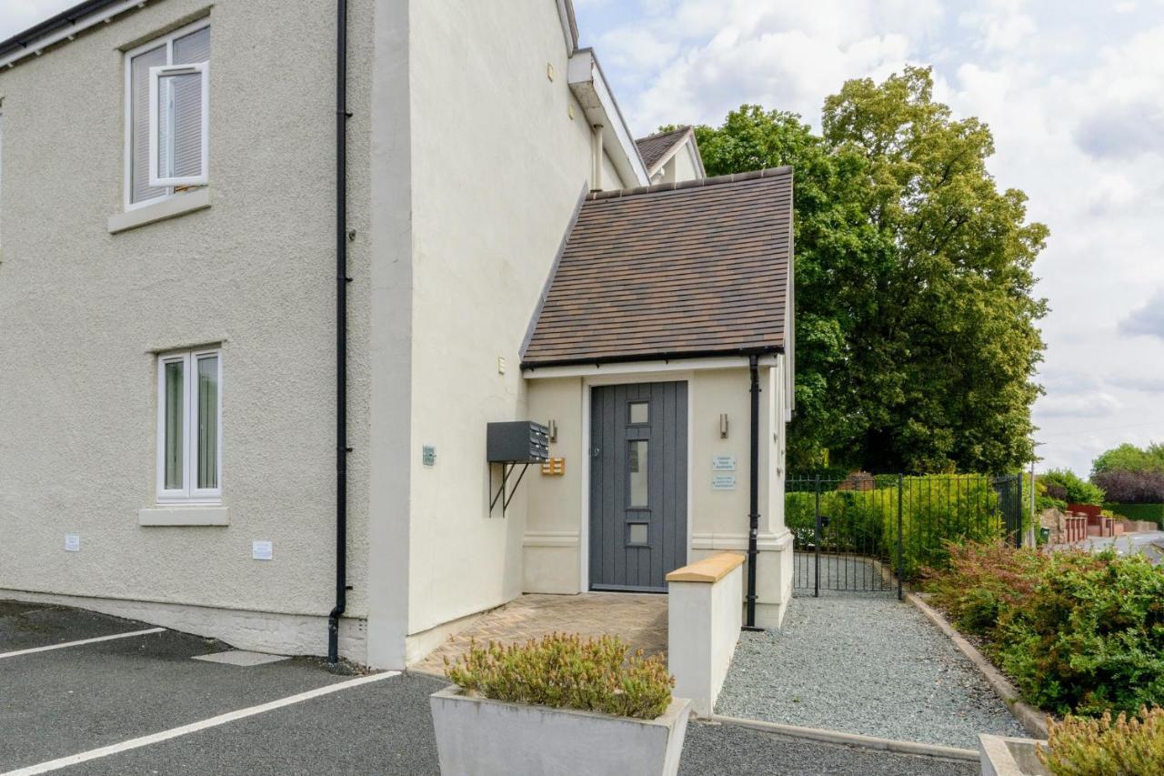 Crescent House Apartments Telford Extérieur photo