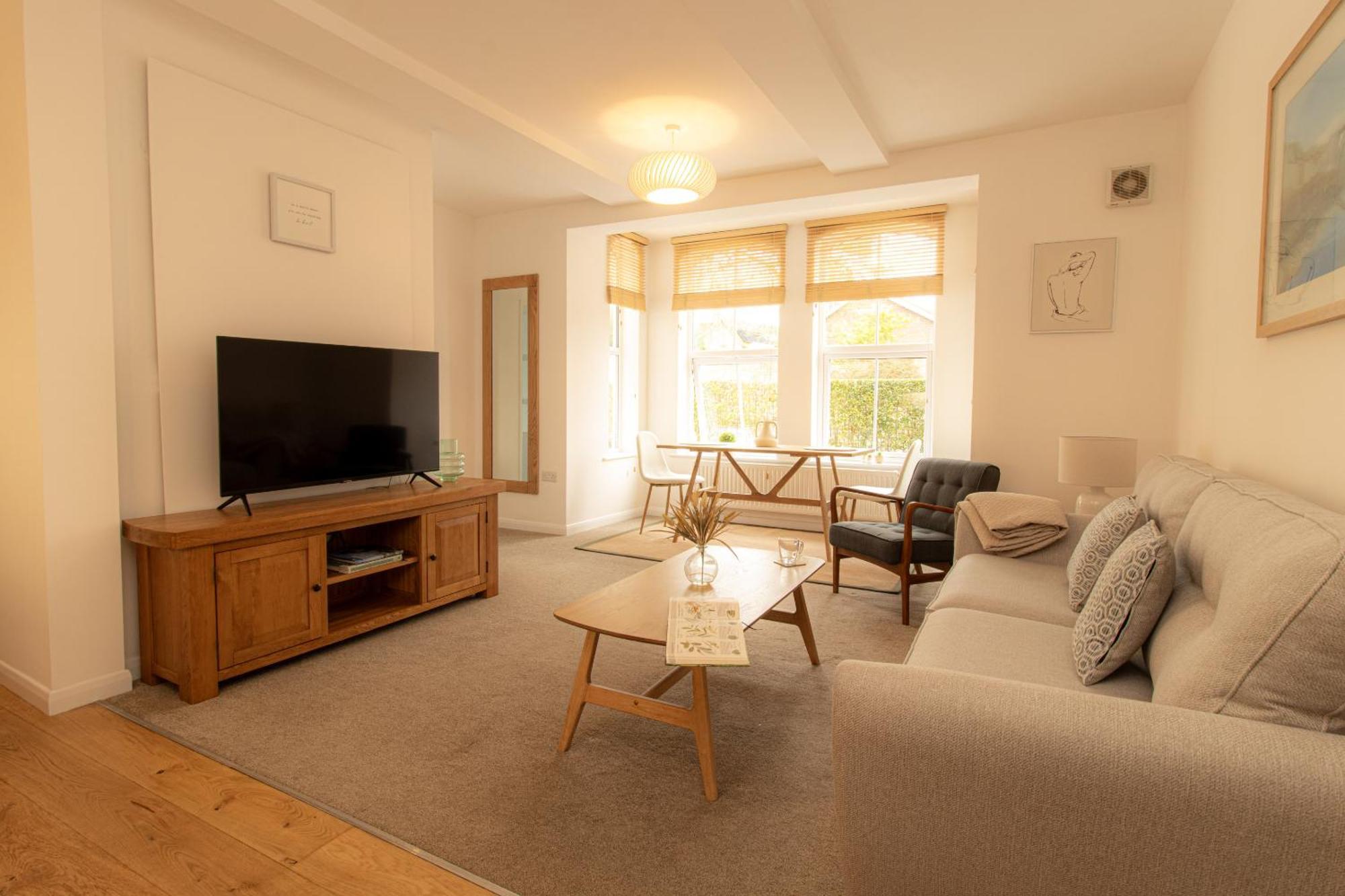 Crescent House Apartments Telford Extérieur photo