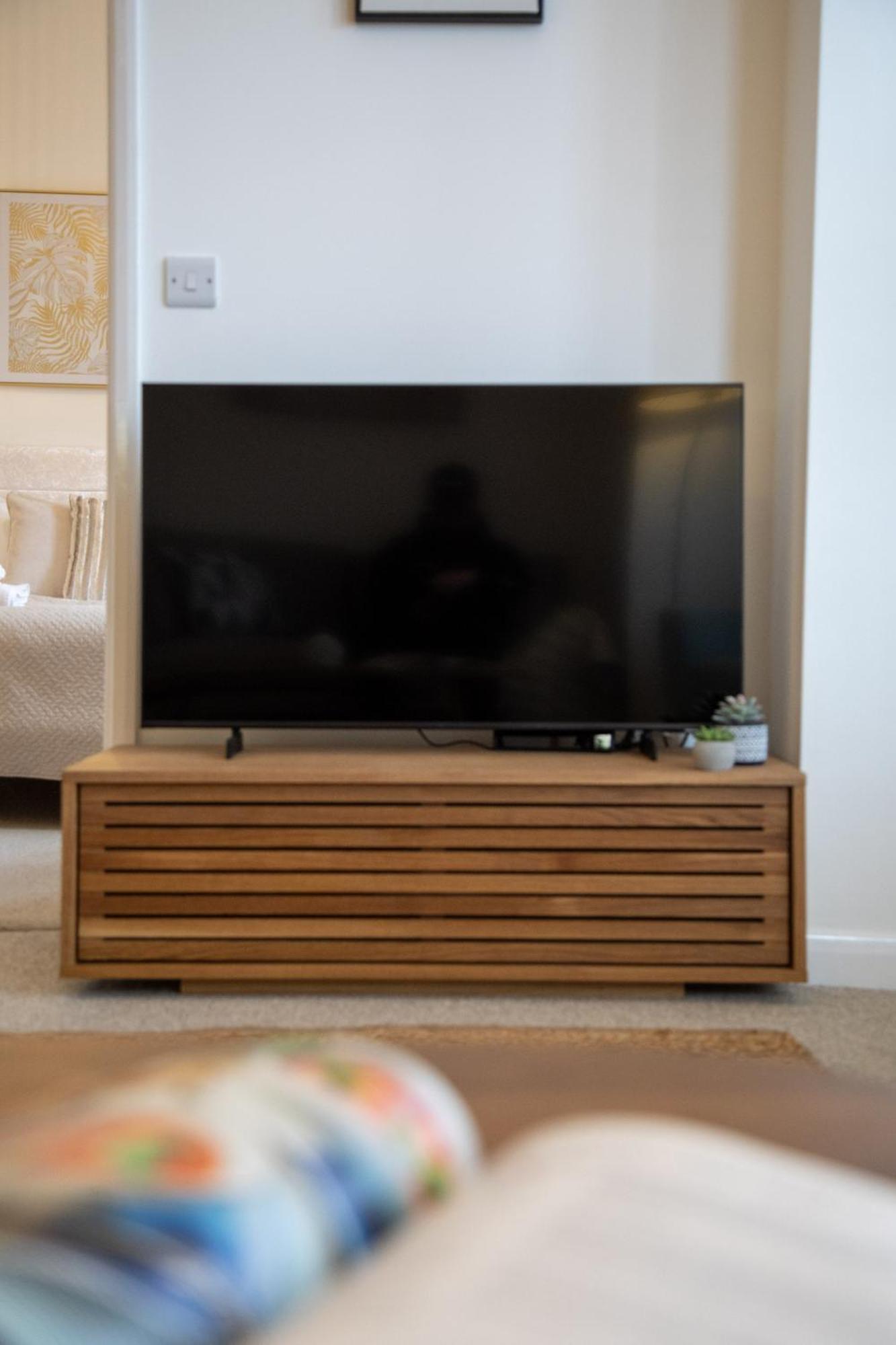 Crescent House Apartments Telford Chambre photo