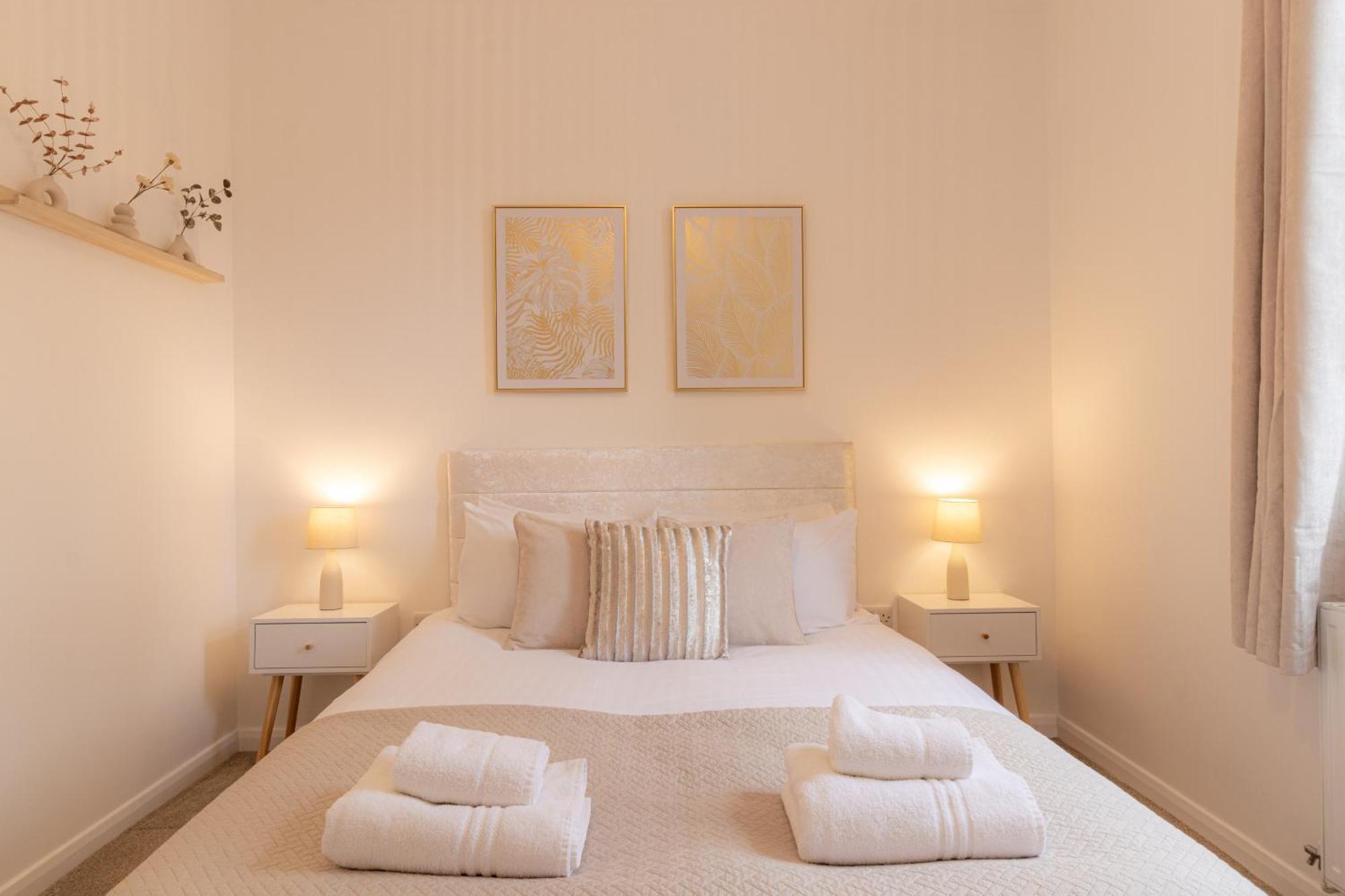 Crescent House Apartments Telford Chambre photo
