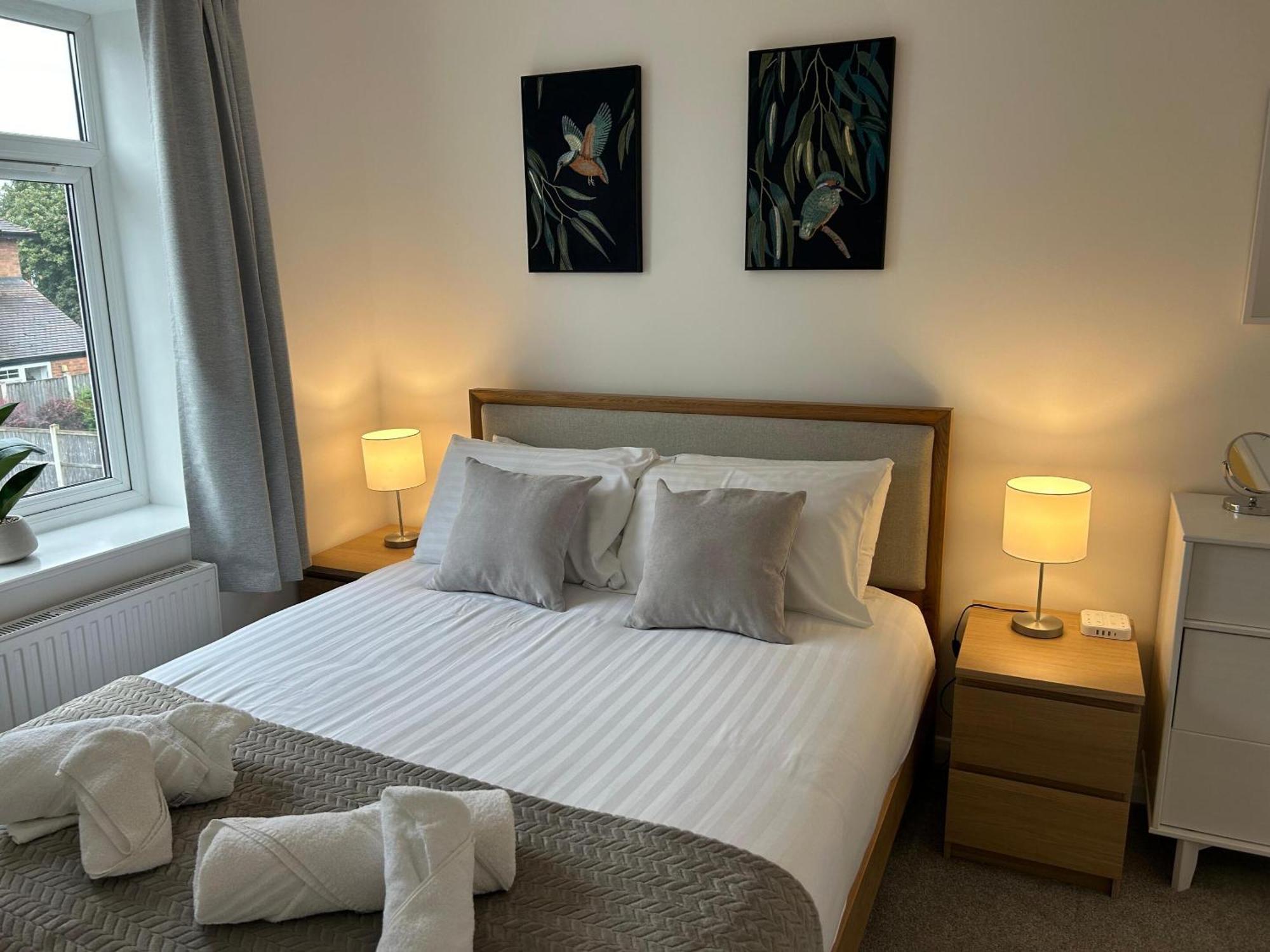 Crescent House Apartments Telford Chambre photo