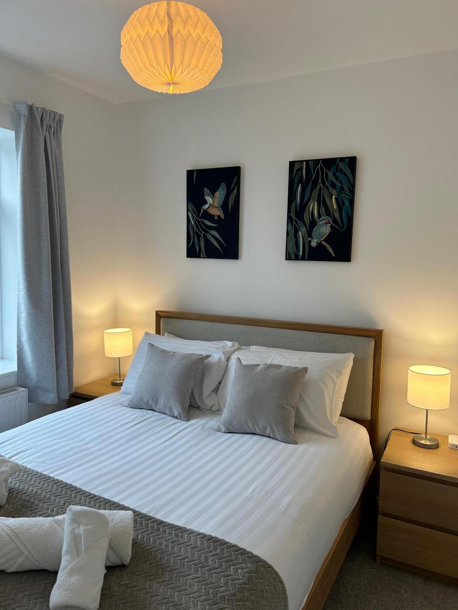 Crescent House Apartments Telford Chambre photo