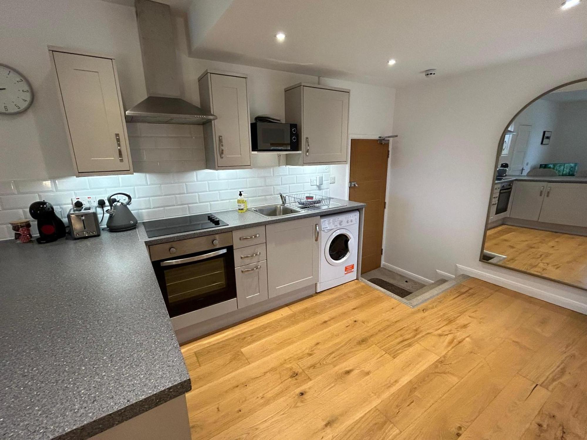 Crescent House Apartments Telford Chambre photo