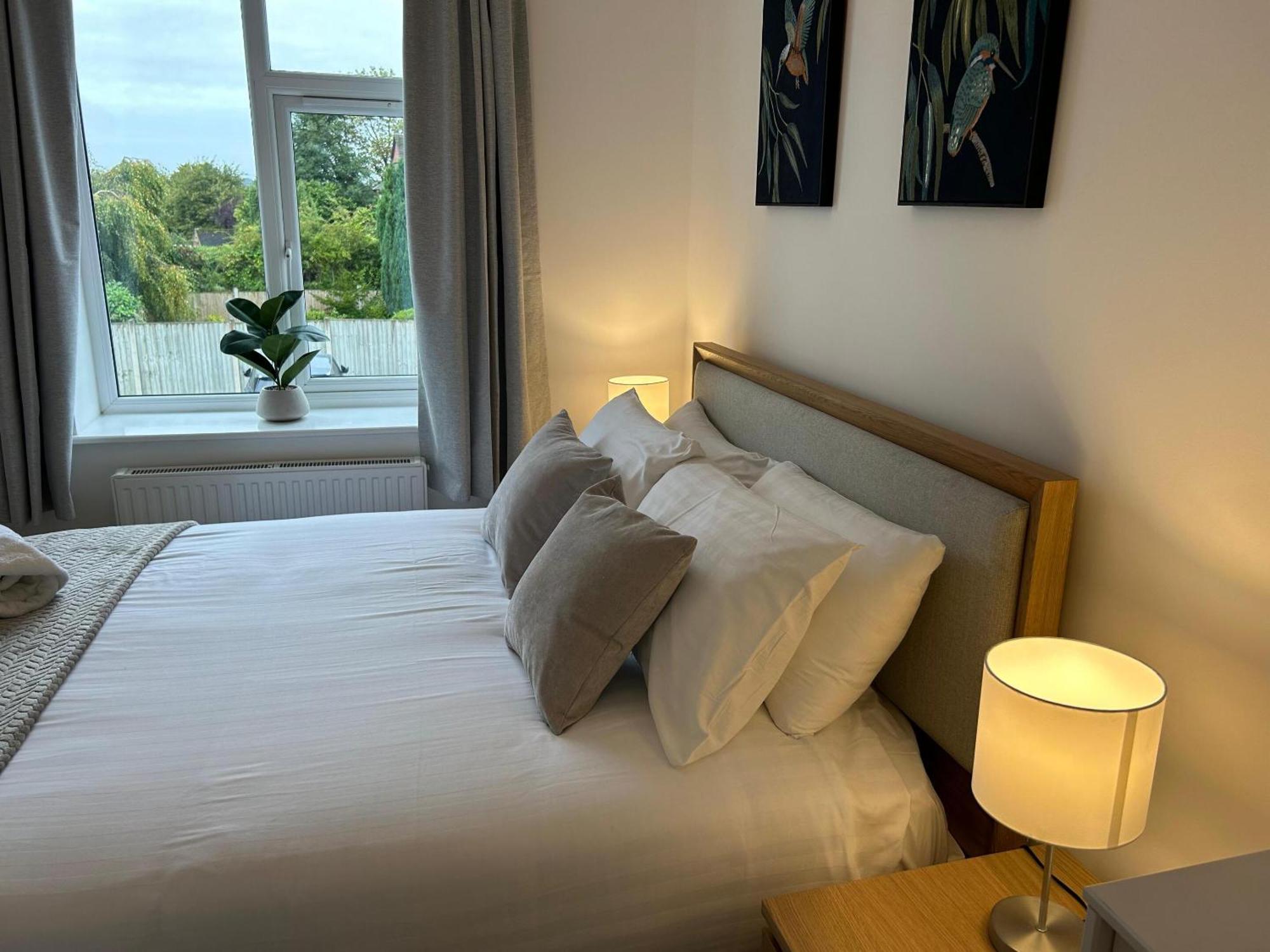 Crescent House Apartments Telford Chambre photo